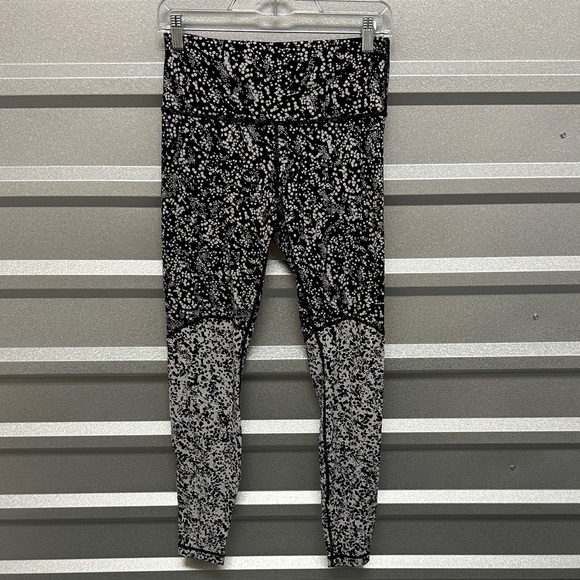 Lululemon Womens Align 28 Yoga Legging Size 8 FLY Collab Polka Dot Floral Black - Picture 2 of 8